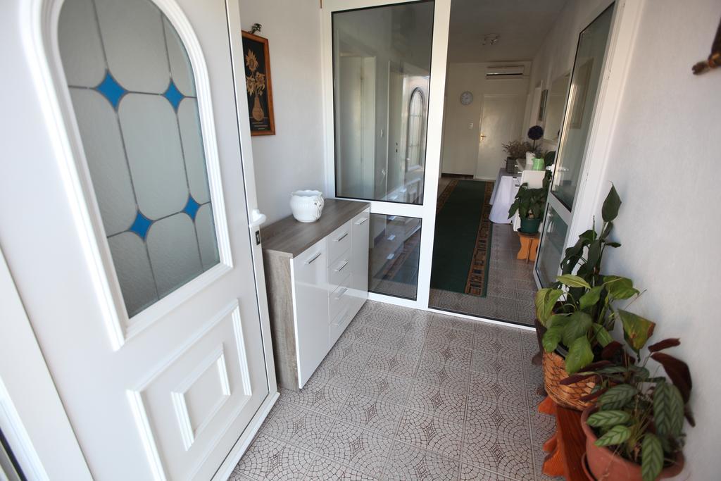 Apartment Marin Donji Seget Eksteriør bilde